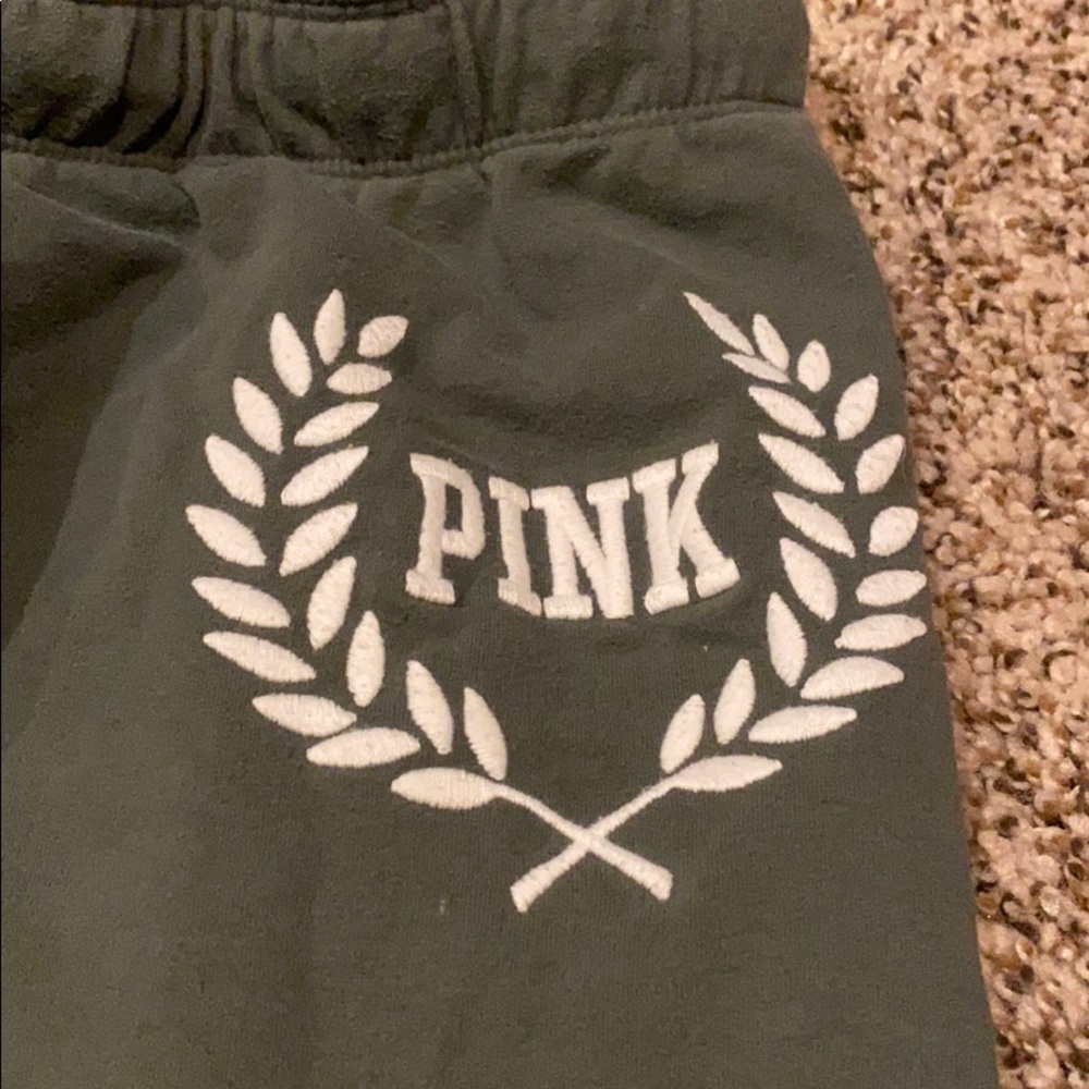 Pink joggers - Picture 2 of 4